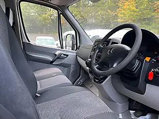 Used 2007 Mercedes-Benz Sprinter Luton White - Interior and Exterior details 14