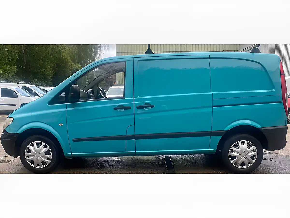 Used 2007 Mercedes-Benz Vito Dualiner Basic Blue - Interior and Exterior details 12