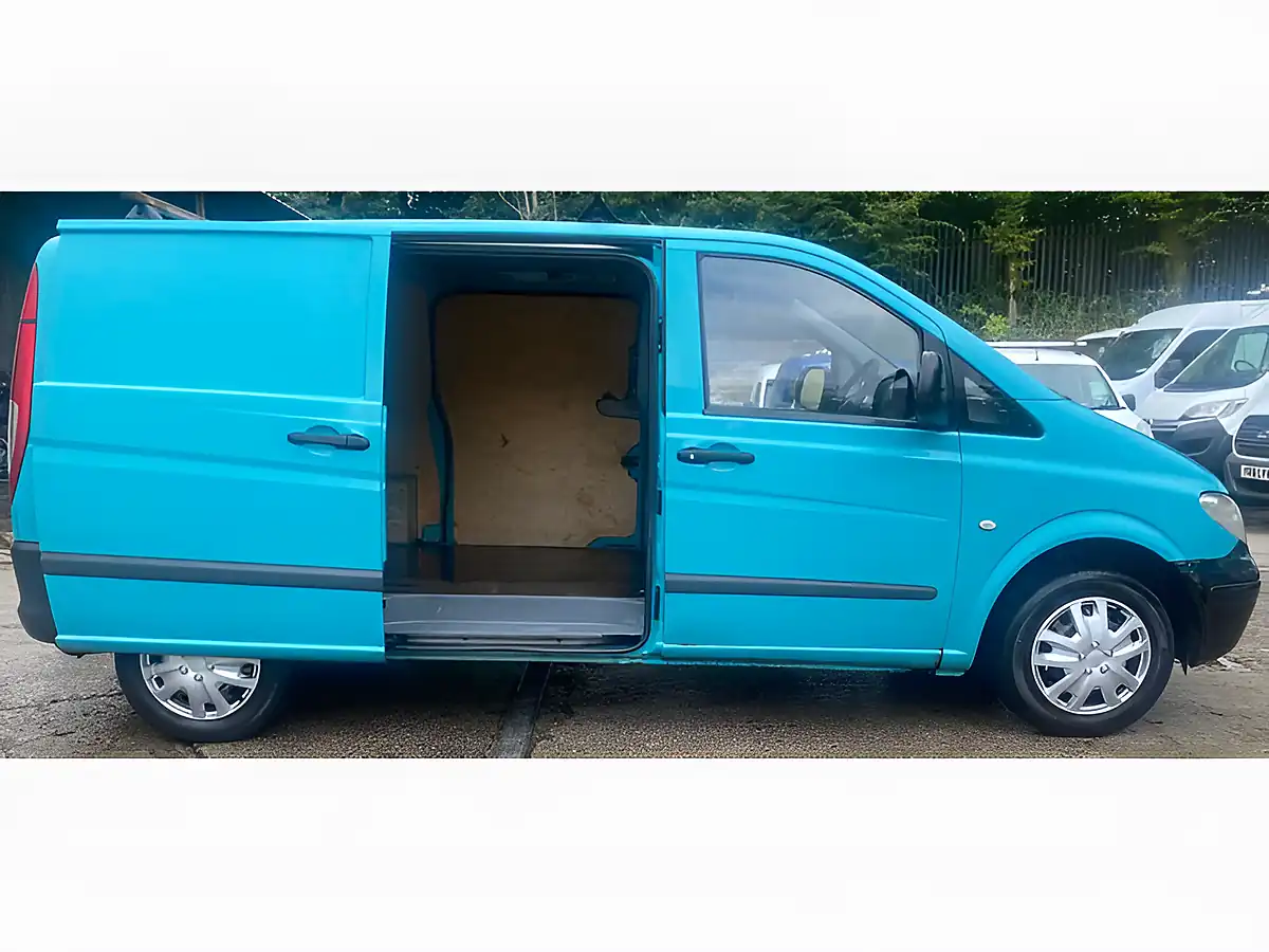 Used 2007 Mercedes-Benz Vito Dualiner Basic Blue - Interior and Exterior details 5