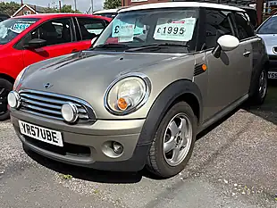 Used 2007 MINI Cooper Champagne - Interior and Exterior details 4