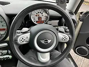 Used 2007 MINI Hatch Cooper (chili Pack) Pepper White - Interior and Exterior details 16