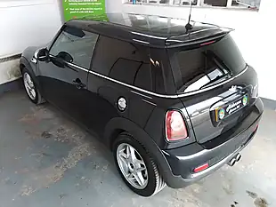 Used 2007 MINI Hatch Cooper S Black - Interior and Exterior details 9