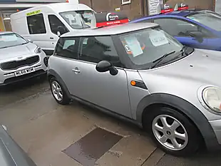 Used 2007 MINI One Silver - Interior and Exterior details 3