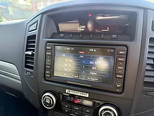 Used 2007 Mitsubishi Shogun Elegance Silver - Interior and Exterior details 14