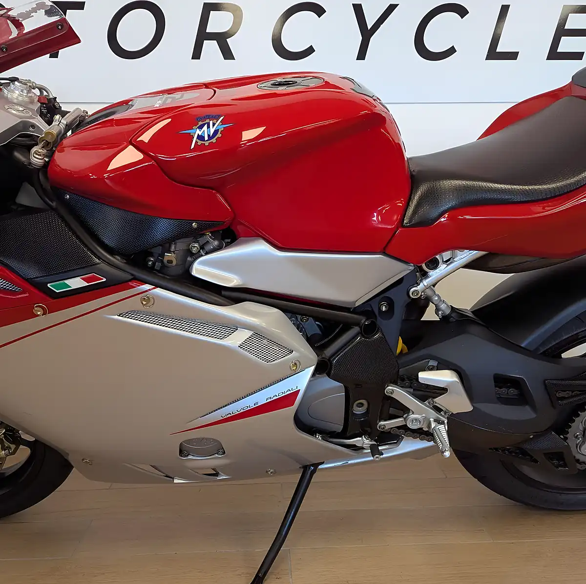 Used 2007 Mv Agusta F4 1000 312 R Red - Interior and Exterior details 18