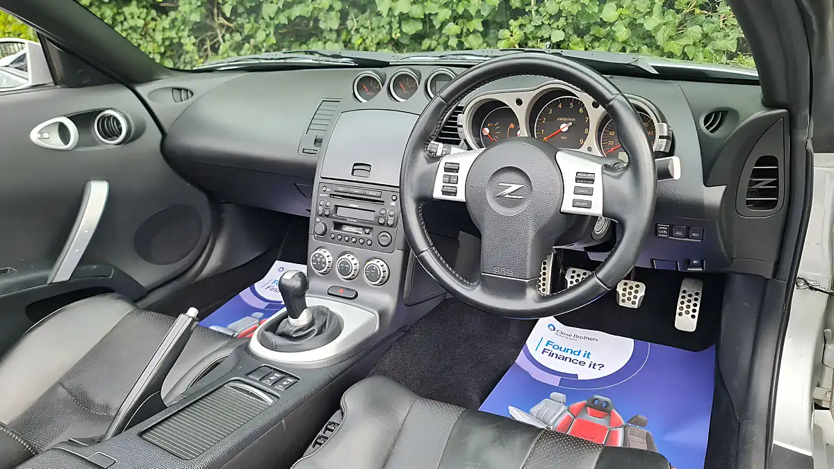Used 2007 Nissan 350Z GT Roadster Grey - Interior and Exterior details 11