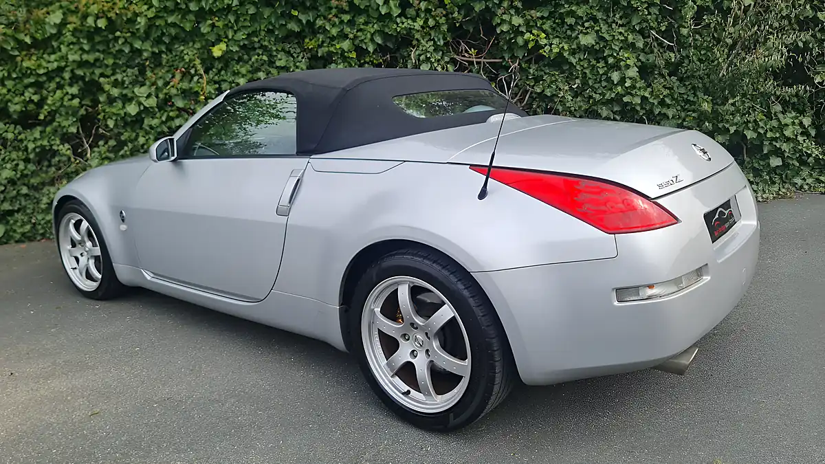 Used 2007 Nissan 350Z GT Roadster Grey - Interior and Exterior details 3