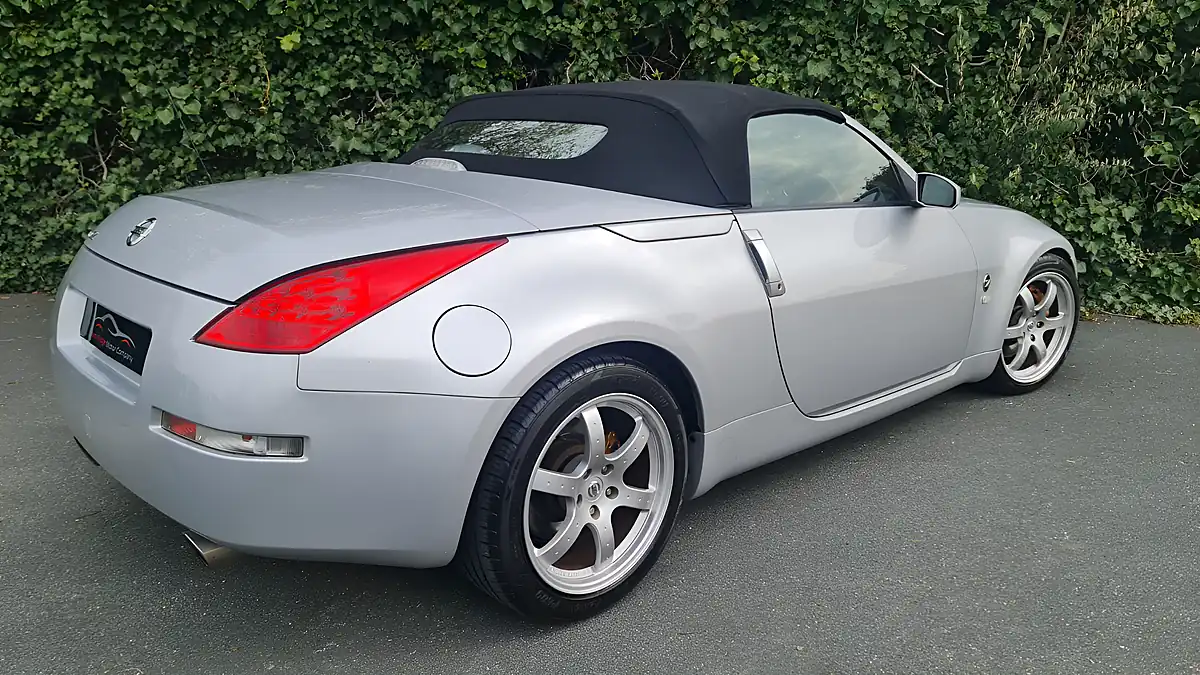 Used 2007 Nissan 350Z GT Roadster Grey - Interior and Exterior details 5