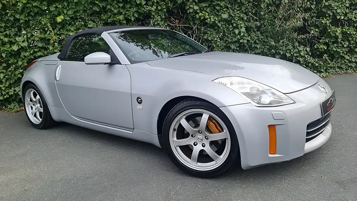 Used 2007 Nissan 350Z GT Roadster Grey - Interior and Exterior details 7