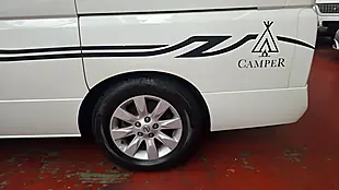 Used 2007 Nissan Elgrand E51 Xl Model Recliners Sunroof White - Interior and Exterior details 20