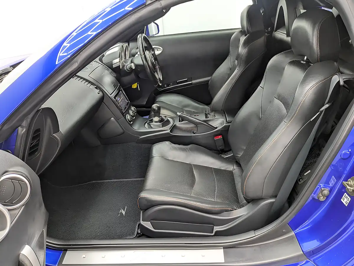 Used 2007 Nissan Fairlady Turbo Blue Metallic - Interior and Exterior details 14