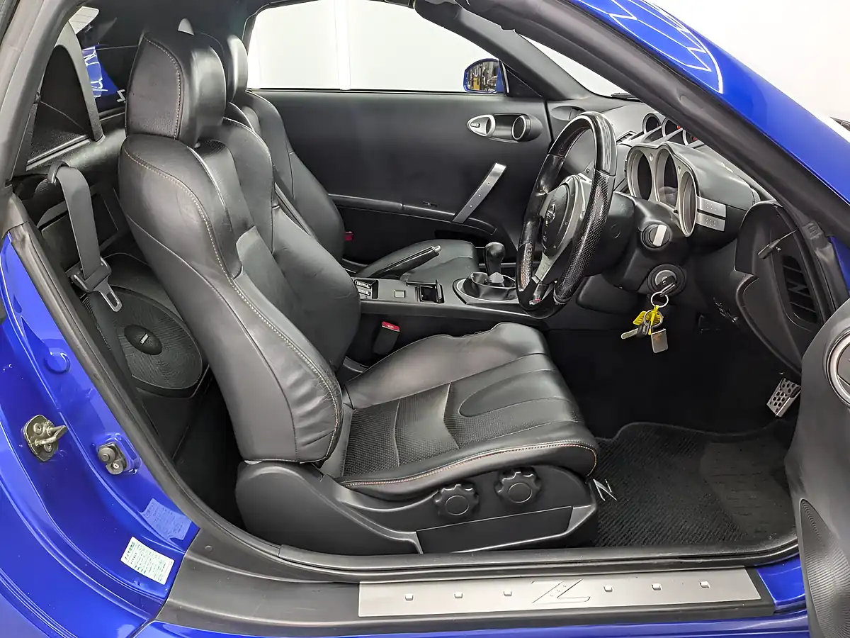 Used 2007 Nissan Fairlady Turbo Blue Metallic - Interior and Exterior details 17