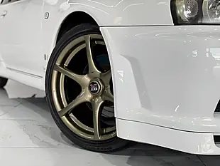 Used 2007 Nissan Skyline GT-R White - Interior and Exterior details 17