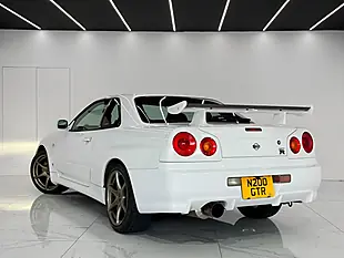 Used 2007 Nissan Skyline GT-R White - Interior and Exterior details 5