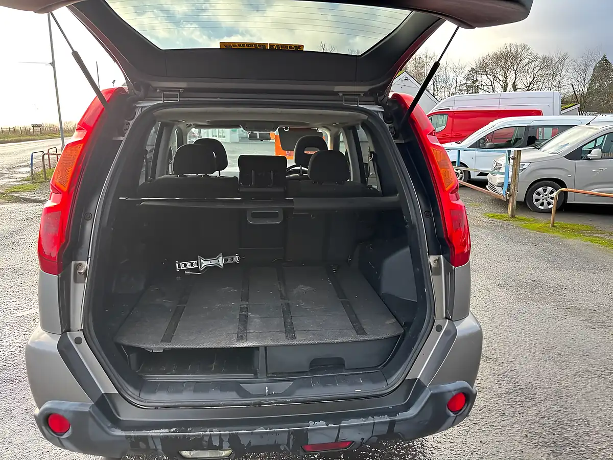 Used 2007 Nissan X-Trail Sport Expedition Grey - Interior and Exterior details 10