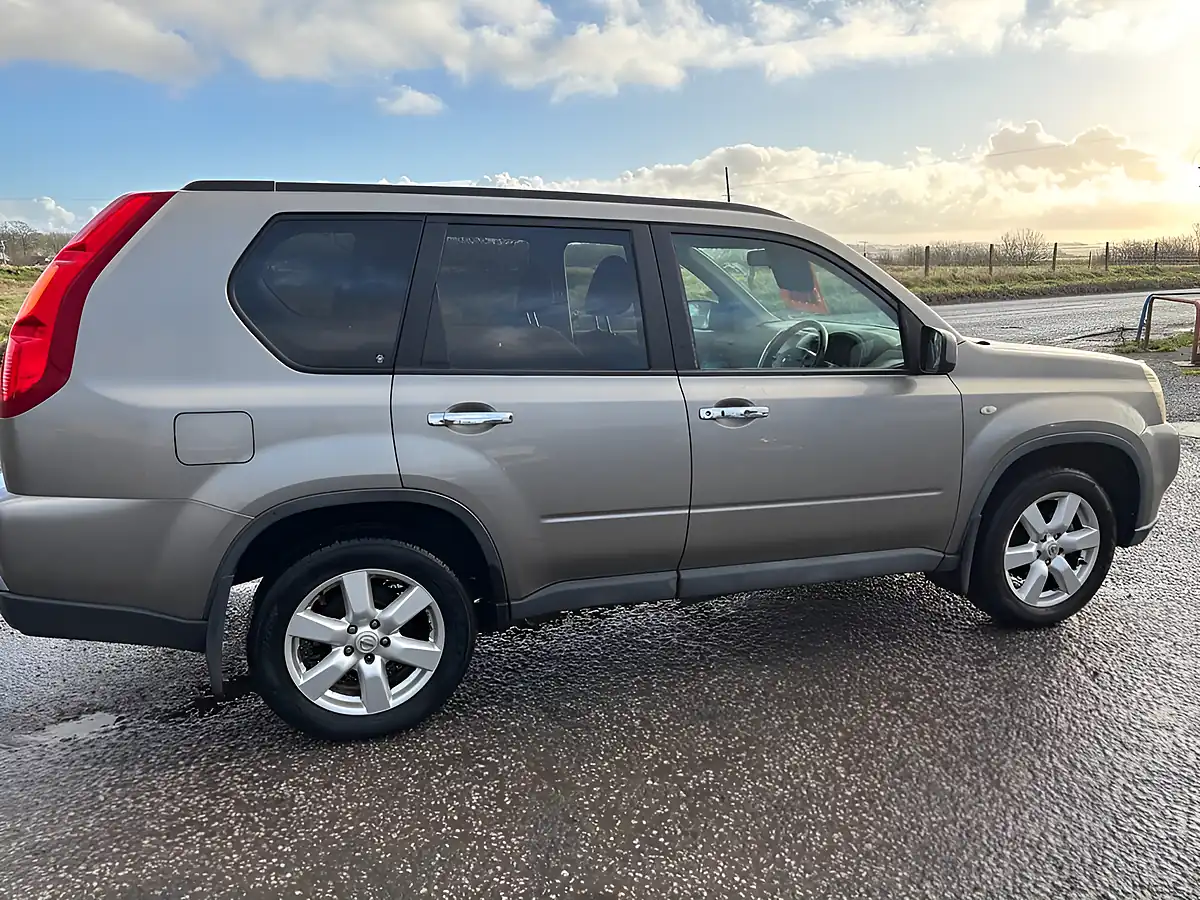 Used 2007 Nissan X-Trail Sport Expedition Grey - Interior and Exterior details 3