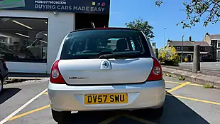 Used 2007 Renault Clio Campus Silver - Interior and Exterior details 12