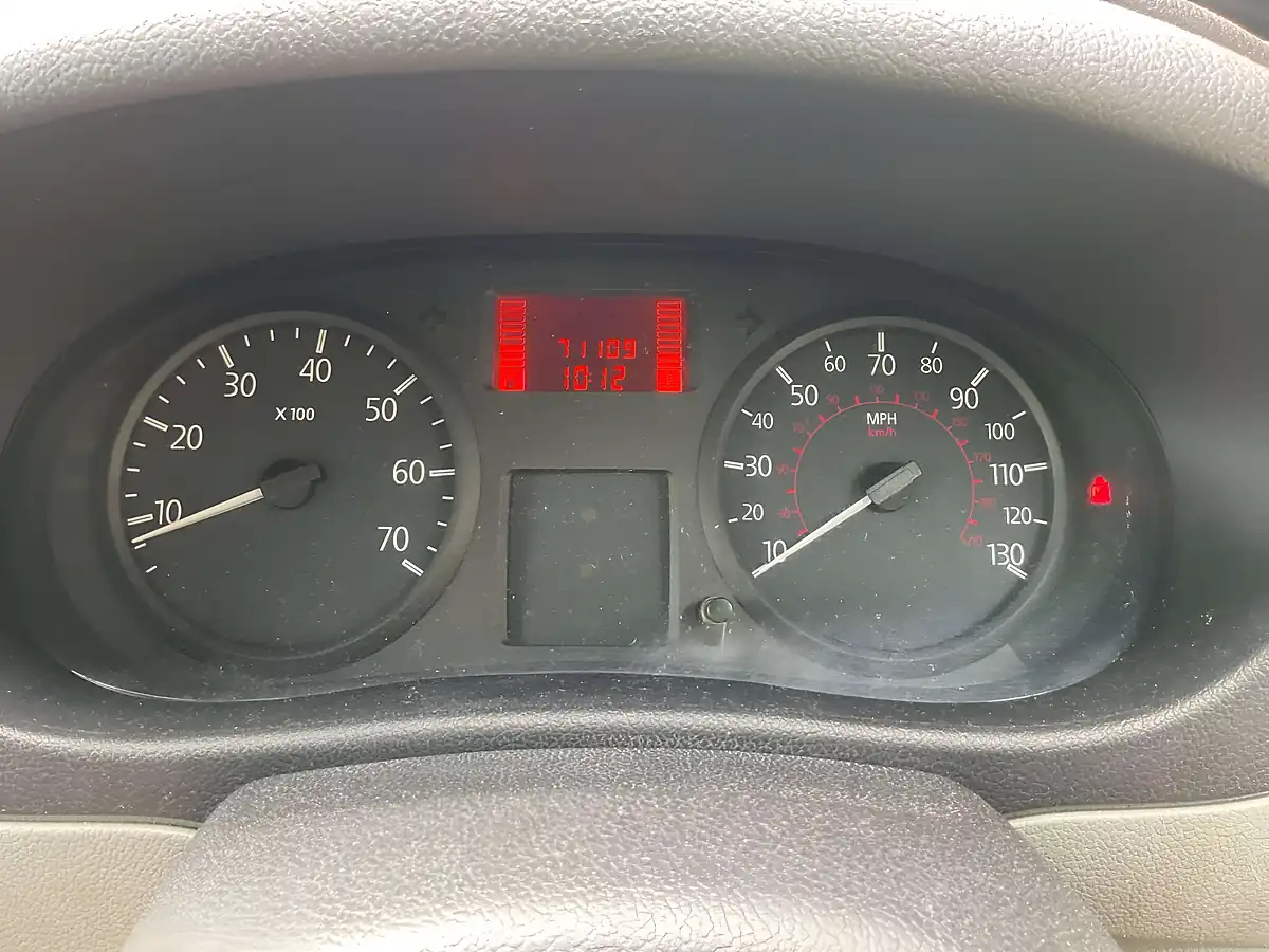 Used 2007 Renault Kangoo Authentique Grey - Interior and Exterior details 18
