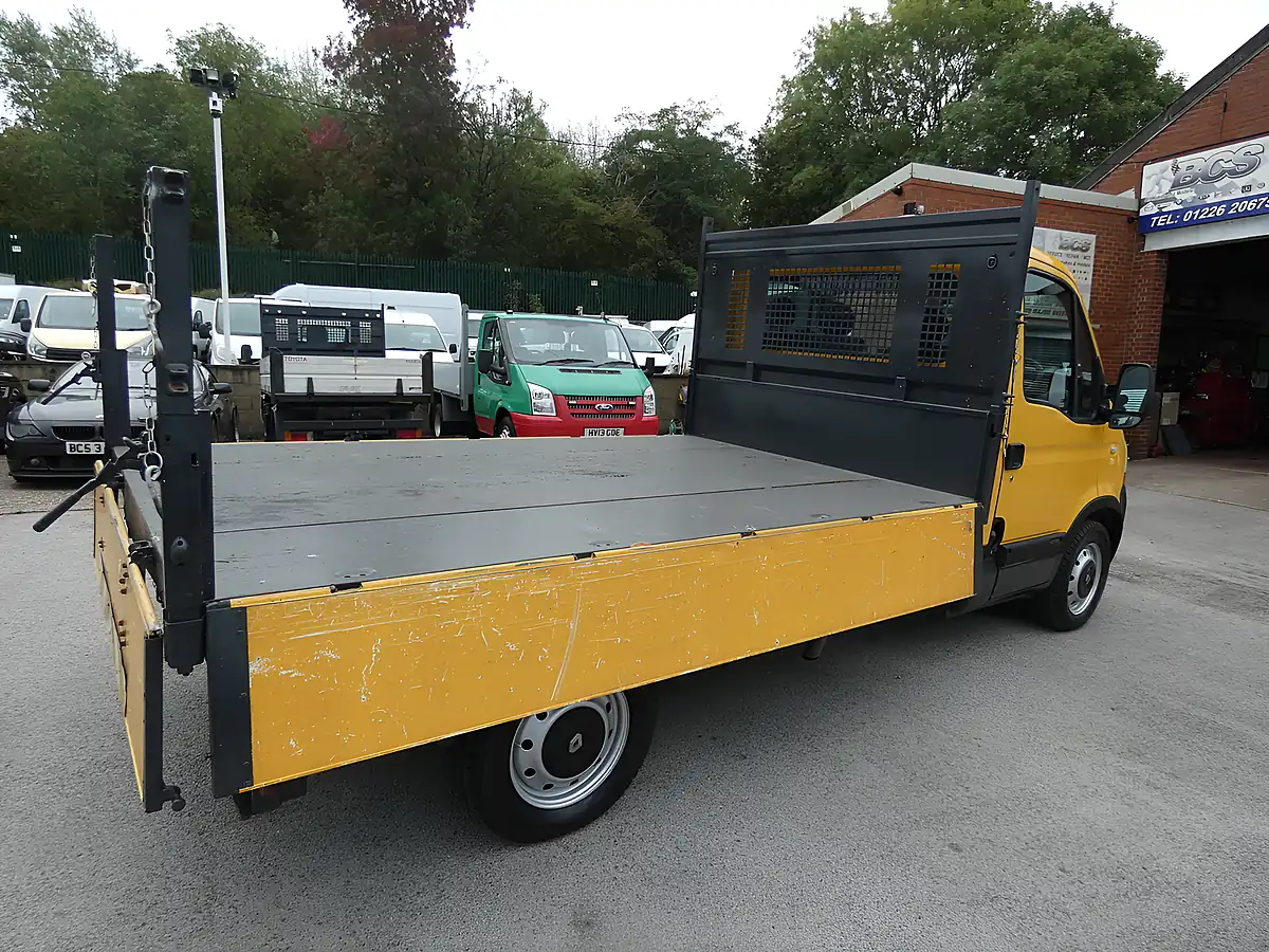 Used 2007 Renault Master Ml35 Business Yellow - Interior and Exterior details 20