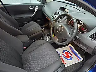 Used 2007 Renault Megane Dynamique Blue - Interior and Exterior details 13