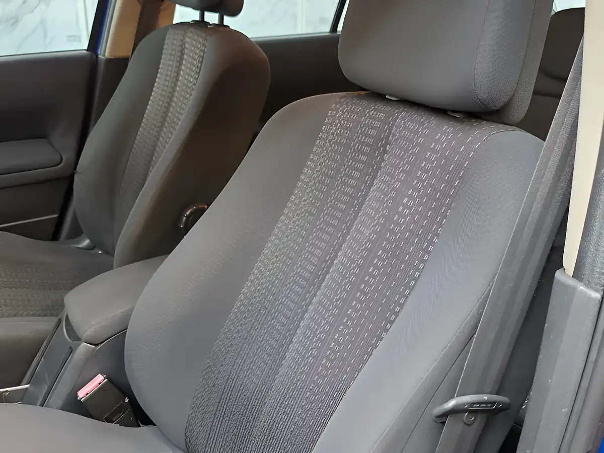 Used 2007 Renault Megane Dynamique Blue - Interior and Exterior details 14