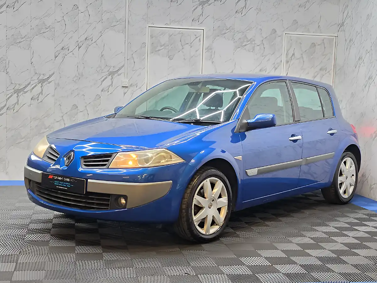 Used 2007 Renault Megane Dynamique Blue - Interior and Exterior details 3