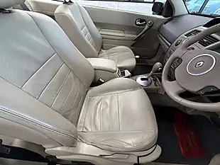 Used 2007 Renault Megane Privilege Extreme Blue - Interior and Exterior details 15