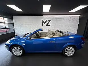 Used 2007 Renault Megane Privilege Extreme Blue - Interior and Exterior details 20