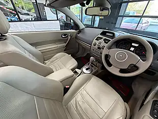 Used 2007 Renault Megane Privilege Extreme Blue - Interior and Exterior details 7