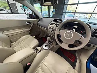 Used 2007 Renault Megane Privilege Extreme Blue - Interior and Exterior details 9