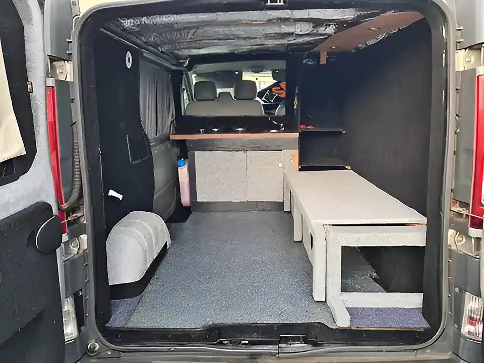 Used 2007 Renault Trafic Full Camper Conversion - Interior and Exterior details 10