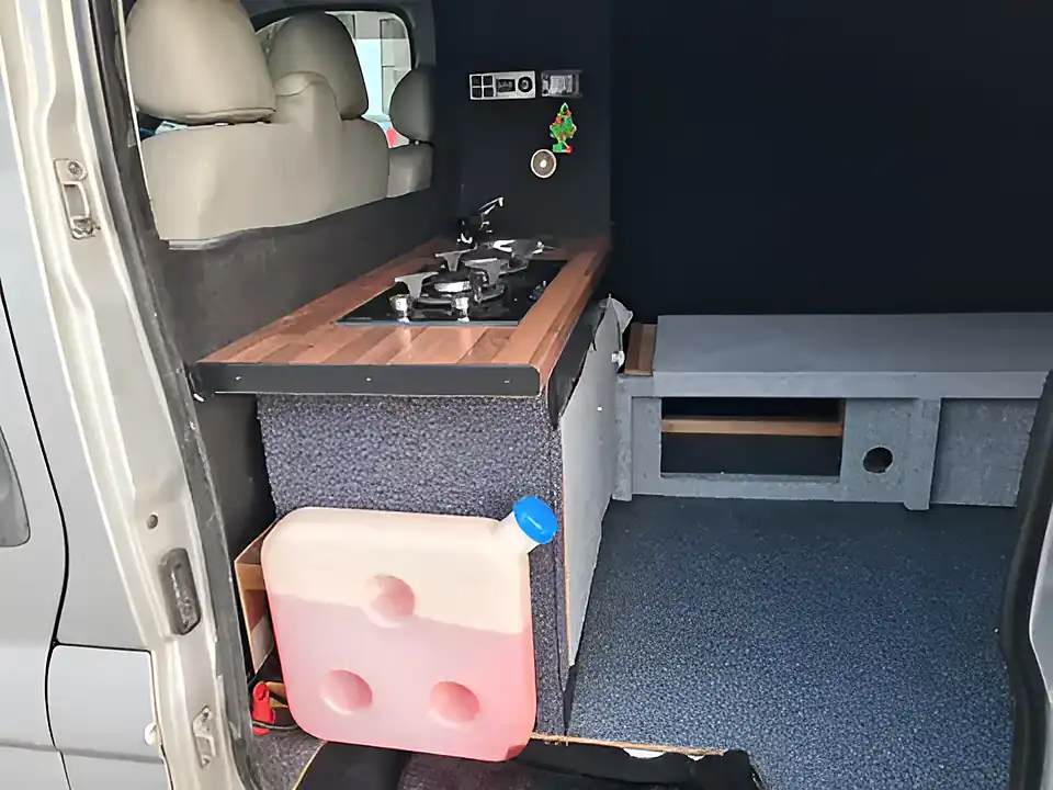 Used 2007 Renault Trafic Full Camper Conversion - Interior and Exterior details 7