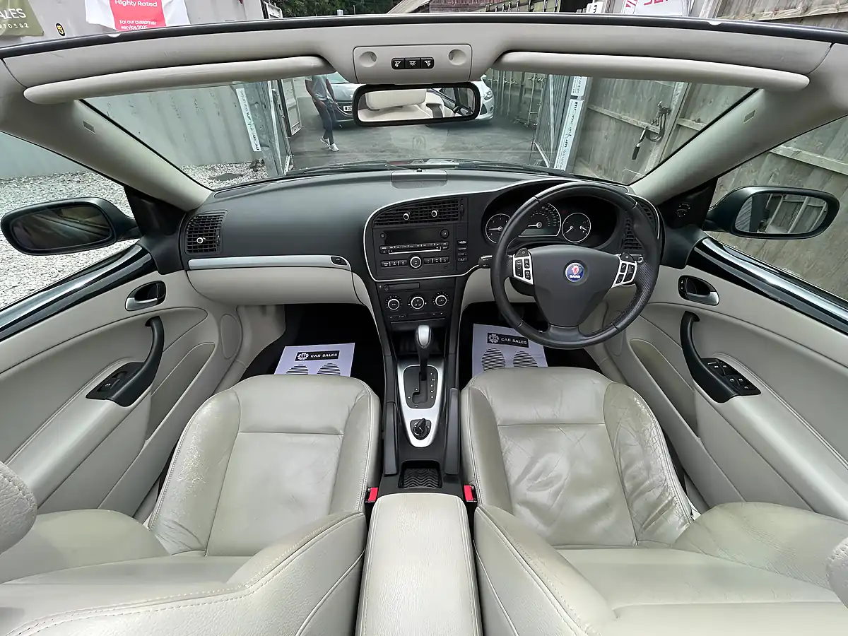Used 2007 Saab 9-3 Vector Black - Interior and Exterior details 4
