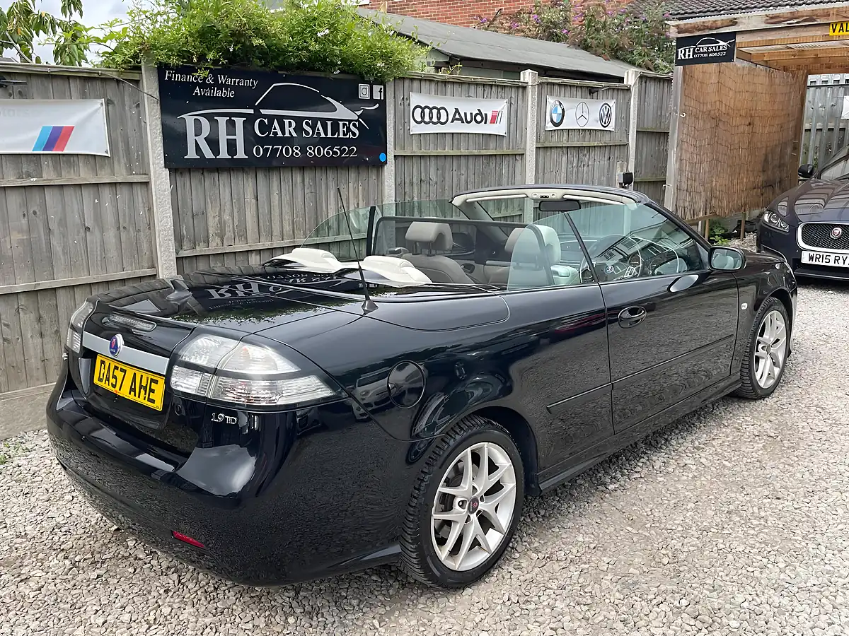 Used 2007 Saab 9-3 Vector Black - Interior and Exterior details 9