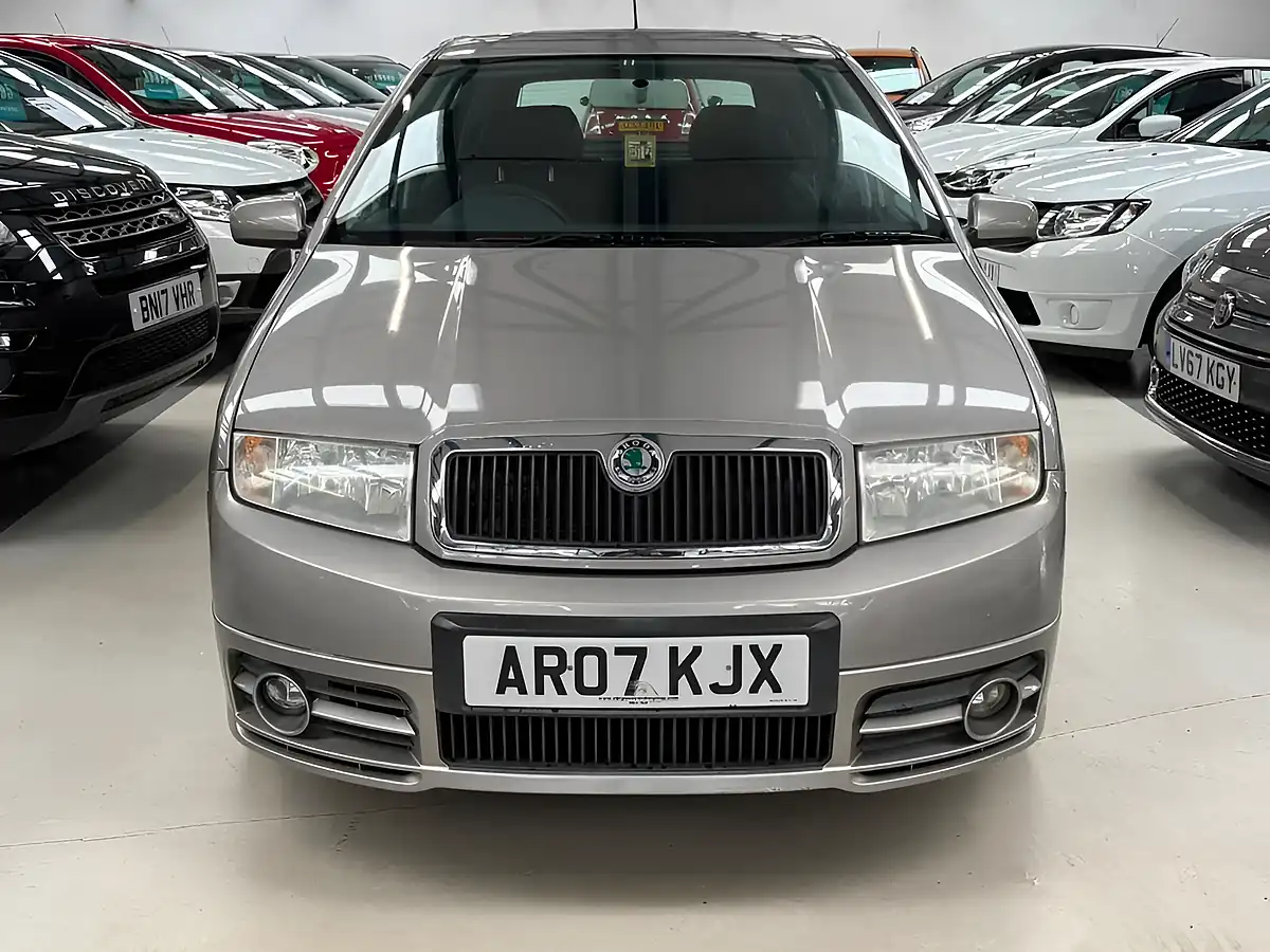Used 2007 Skoda Fabia Ambiente Beige - Front View