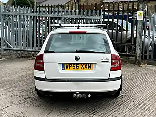 Used 2007 Skoda Octavia Classic White - Interior and Exterior details 10