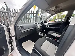 Used 2007 Skoda Octavia Classic White - Interior and Exterior details 17