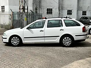 Used 2007 Skoda Octavia Classic White - Interior and Exterior details 6