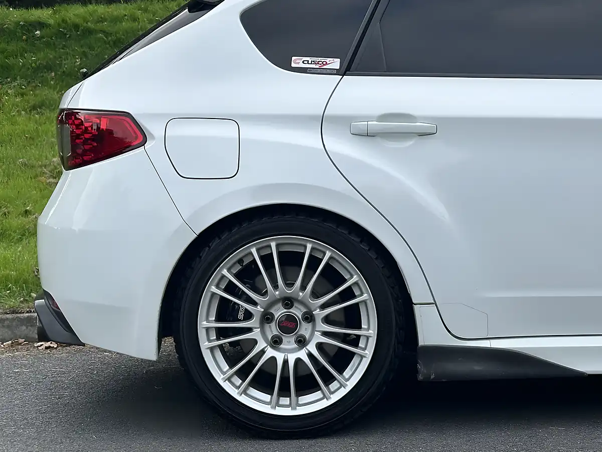 Used 2007 Subaru Impreza Hatchback Jdm Import - Highly Modified White - Interior and Exterior details 9