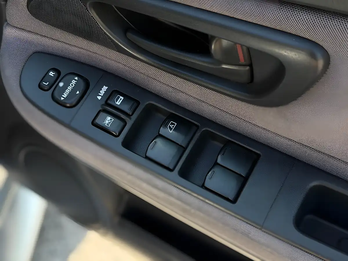 Used 2007 Subaru Impreza Wrx Silver - Interior and Exterior details 9