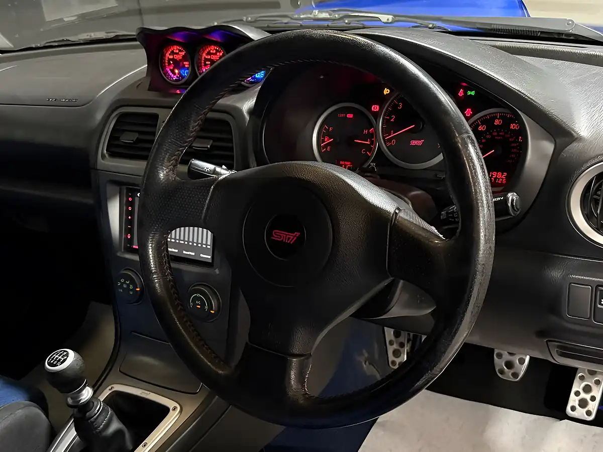 Used 2007 Subaru Impreza Wrx Sti Type Uk Blue - Interior and Exterior details 9