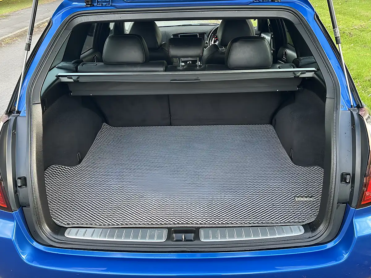 Used 2007 Subaru Legacy GT Spec B Blue - Interior and Exterior details 17