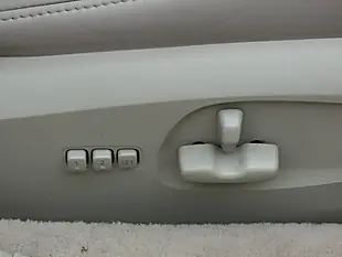 Used 2007 Subaru Outback Se Grey - Interior and Exterior details 12