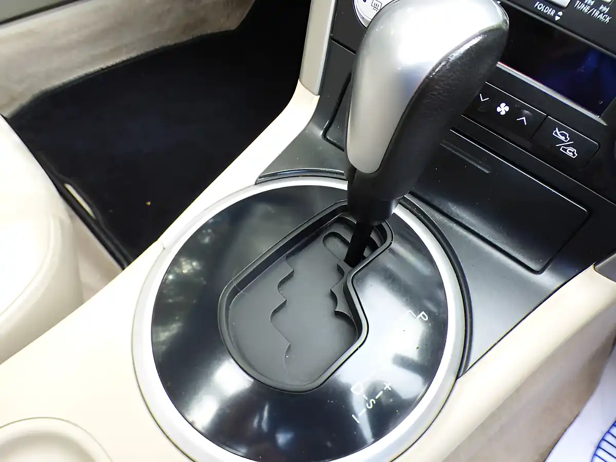 Used 2007 Subaru Outback Se Grey - Interior and Exterior details 9