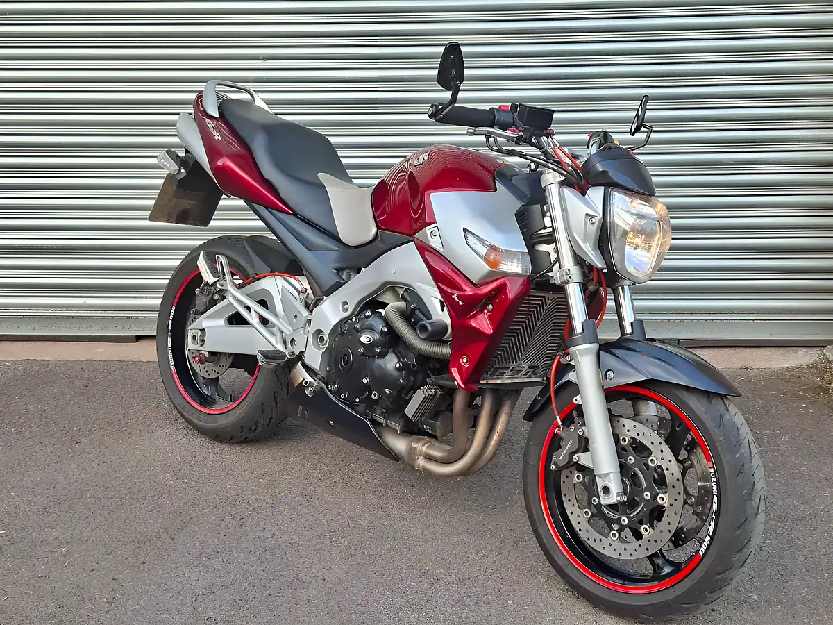 Used 2007 Suzuki Gsr - Front View