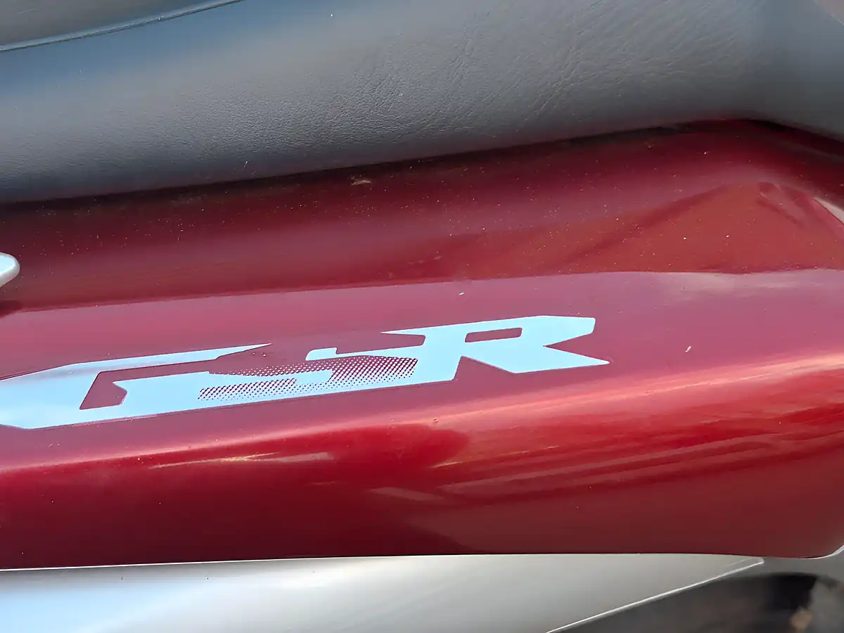 Used 2007 Suzuki Gsr - Interior and Exterior details 14
