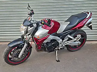 Used 2007 Suzuki Gsr - Interior and Exterior details 5