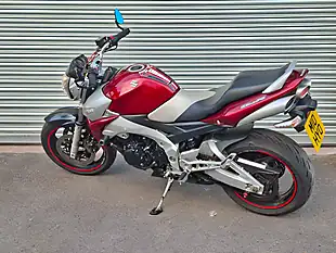 Used 2007 Suzuki Gsr - Interior and Exterior details 7
