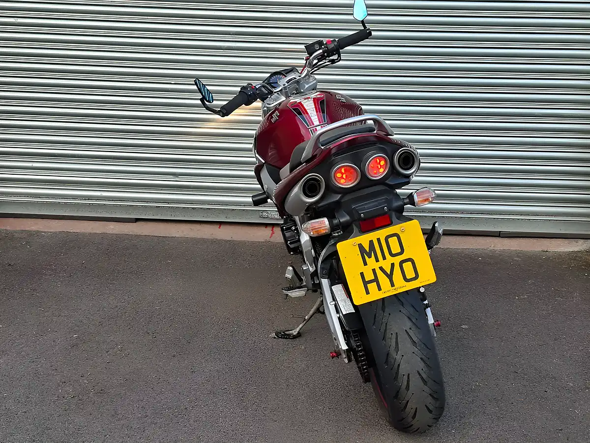 Used 2007 Suzuki Gsr - Interior and Exterior details 9