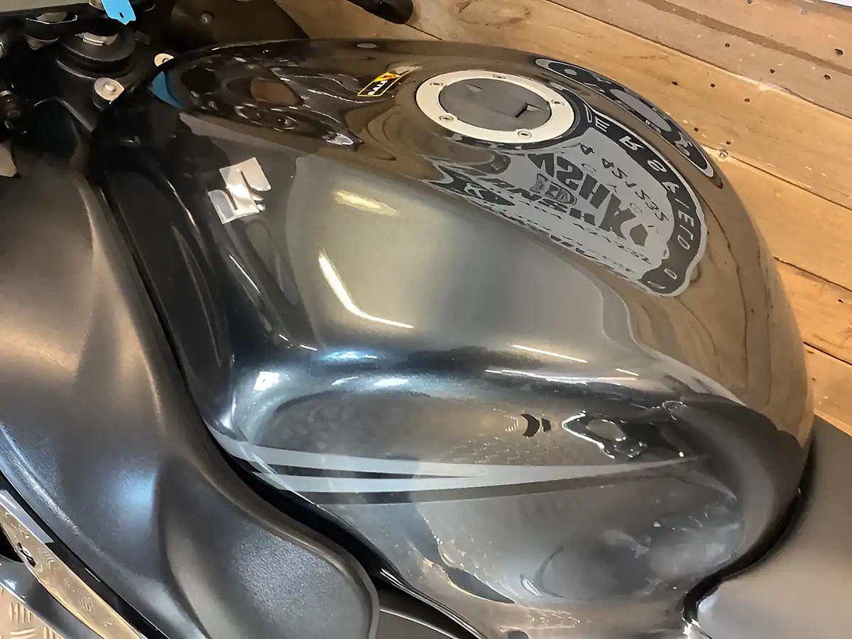 Used 2007 Suzuki Gsx Hayabusa Grey - Interior and Exterior details 10